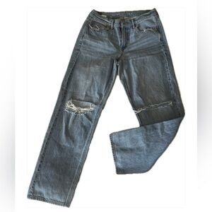 American Eagle | 90’s straight jeans